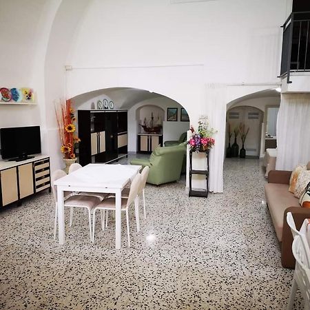 Отель Arco Antico Grassano Экстерьер фото
